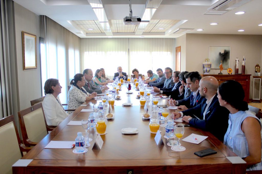 Reunión Embajada Qatar