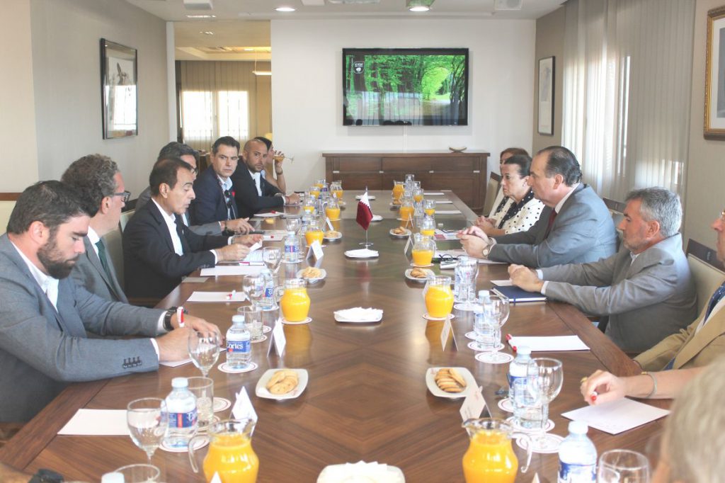 Reunión Embajada Qatar